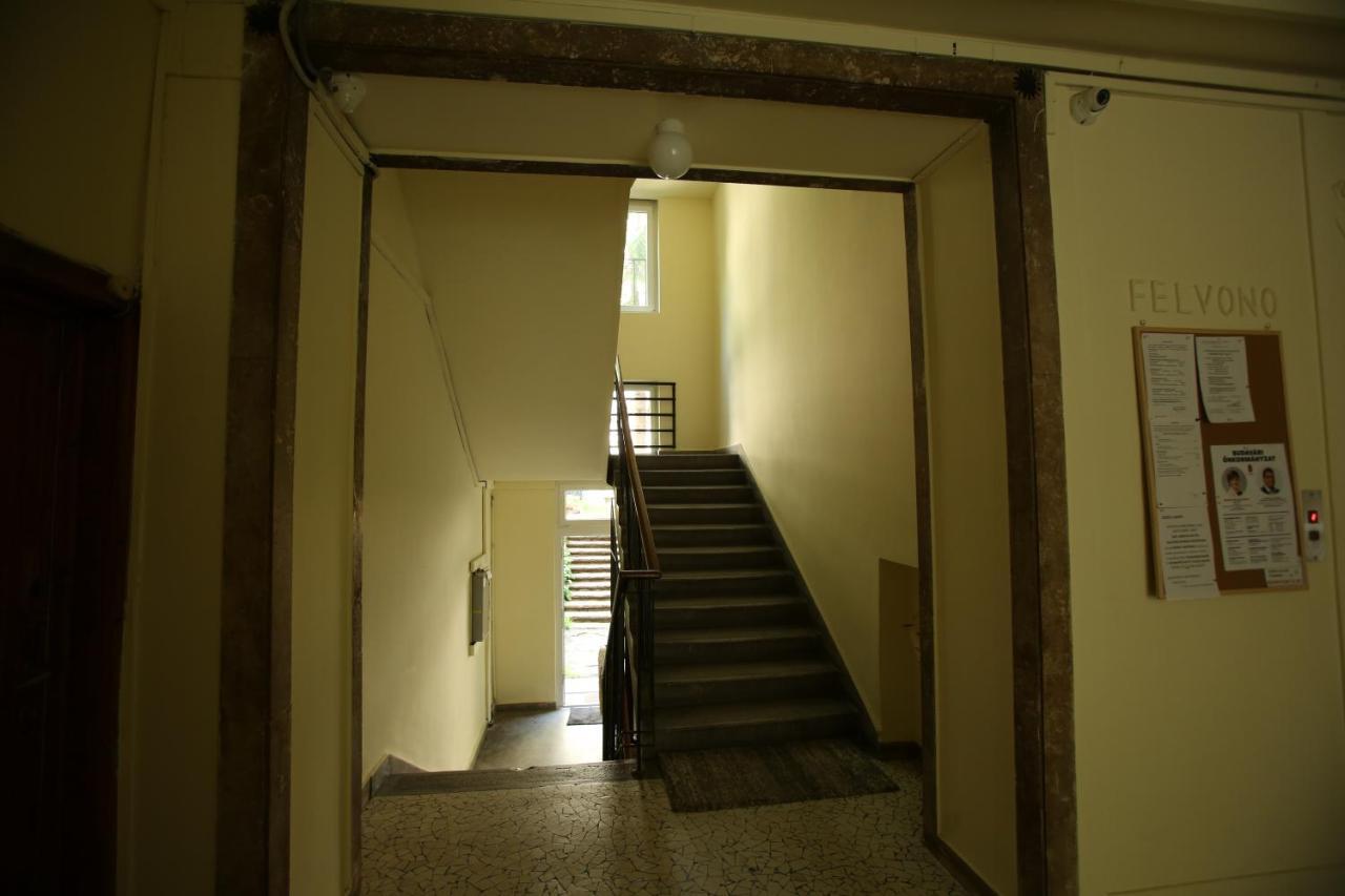 Apartament Castle Courtyard Hideaway Budapeszt Zewnętrze zdjęcie
